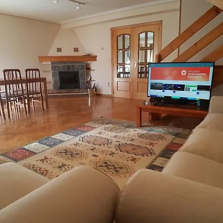 Atico Duplex Urb La Vina En Apartmán *