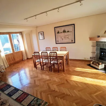 Atico Duplex Urb La Vina En * Biescas (Aragon)