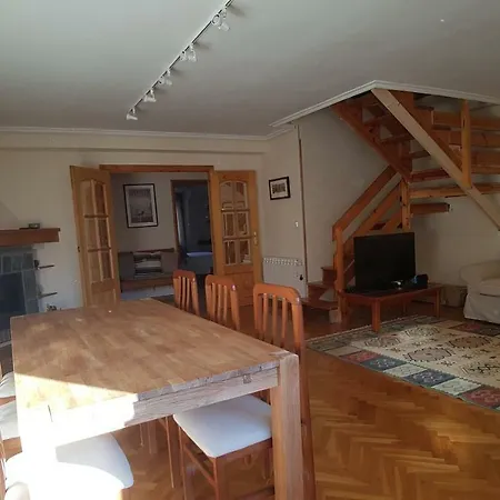 Atico Duplex Urb La Vina En Apartment Biescas (Aragon)